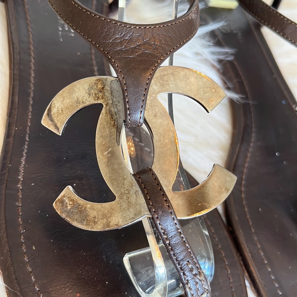 Authentic Chanel Brown Leather Interlocking Cc Th… - image 3